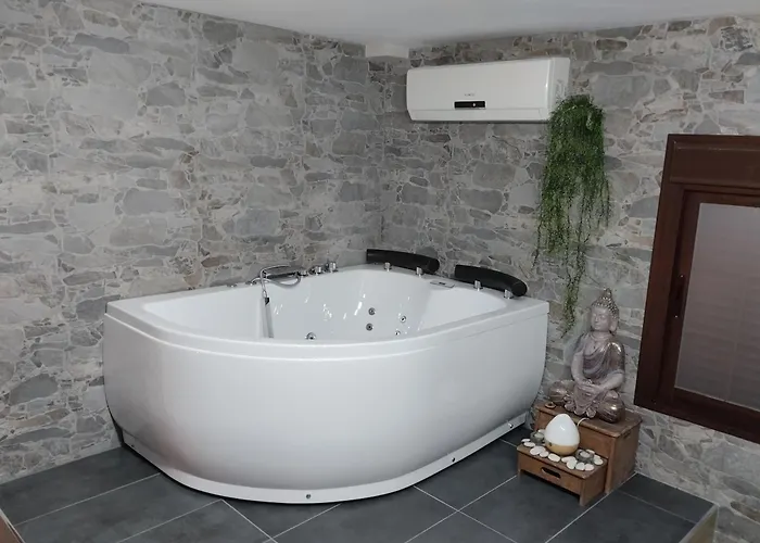 Daire Estudio Jacuzzi Luz De Jerez