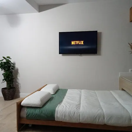 Estudio Jacuzzi Luz De Jerez Lägenhet *